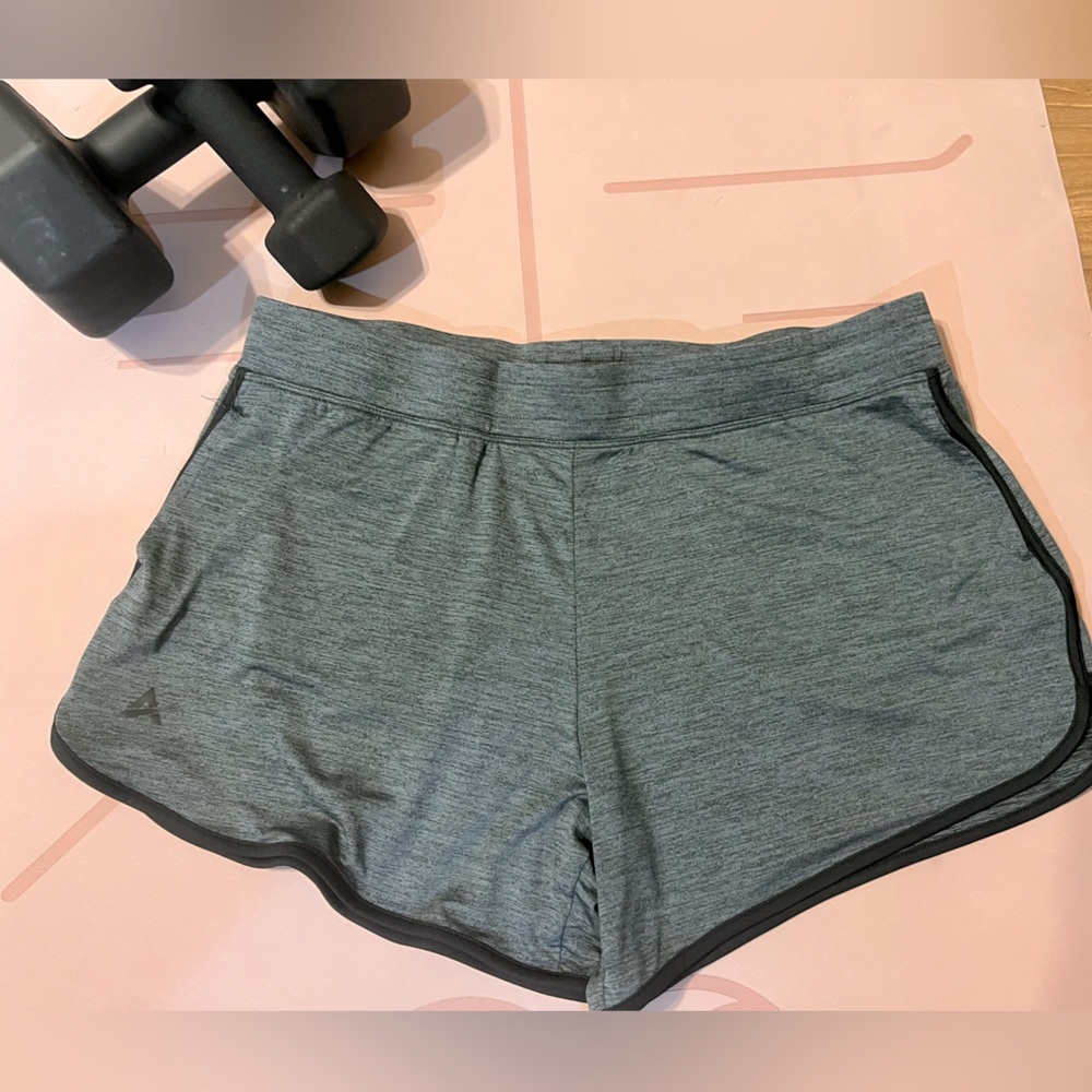 Arctic Cool Active Running‎ Gray w/ Side Slid Pockets Drawstring Women’s Large